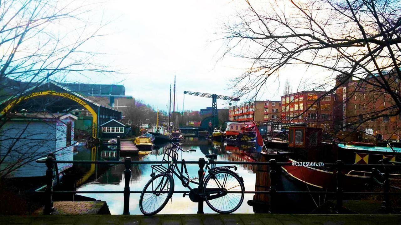 Houseboat Concordia B&B Amsterdam Exteriör bild